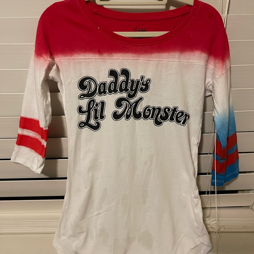 Harley Quinn tshirt. Used to one time